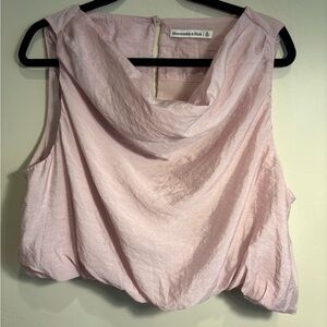 Abercrombie& fitch crop gathered to xl